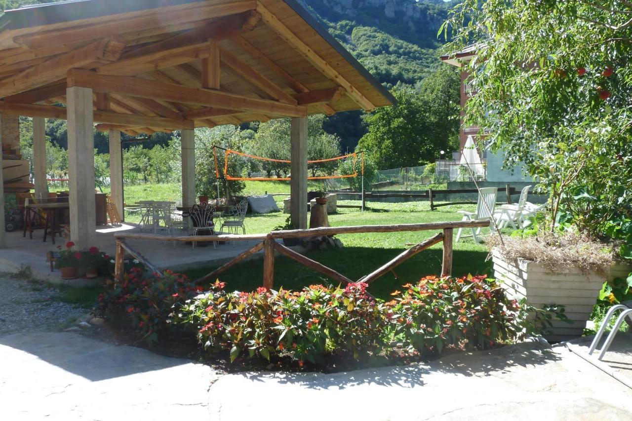 La Peiro Douco Guest House Roure Turin Bagian luar foto